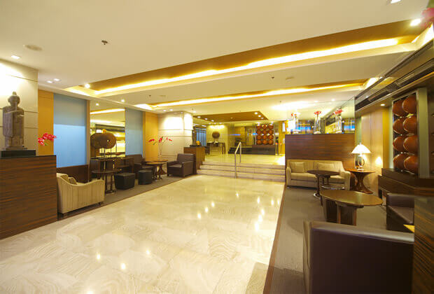 Avenue-Lobby-1.jpg